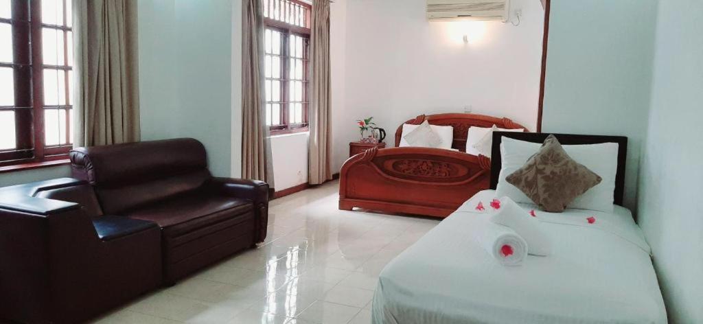 Ocean Beauty Guest House Negombo Esterno foto