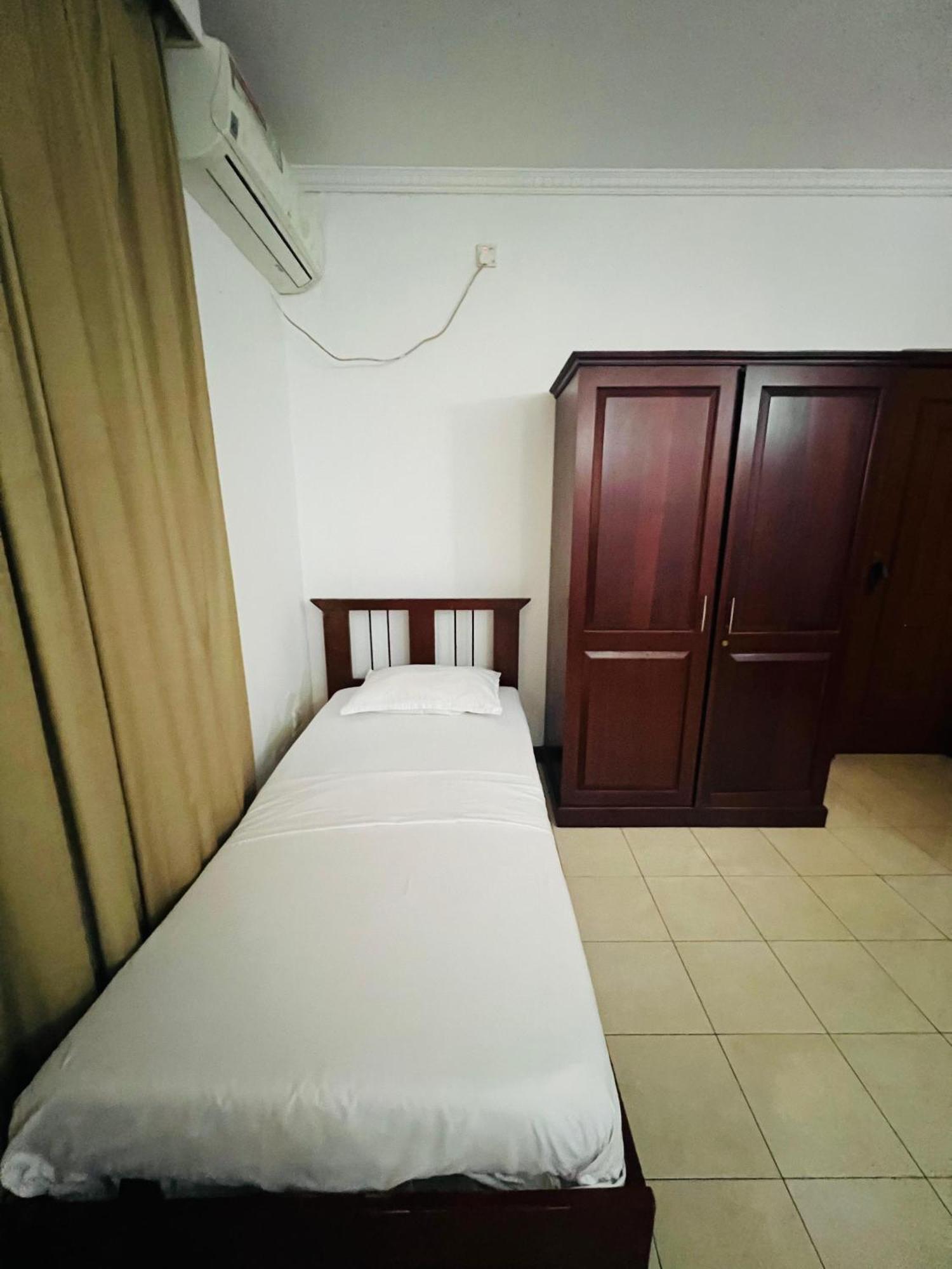 Ocean Beauty Guest House Negombo Esterno foto