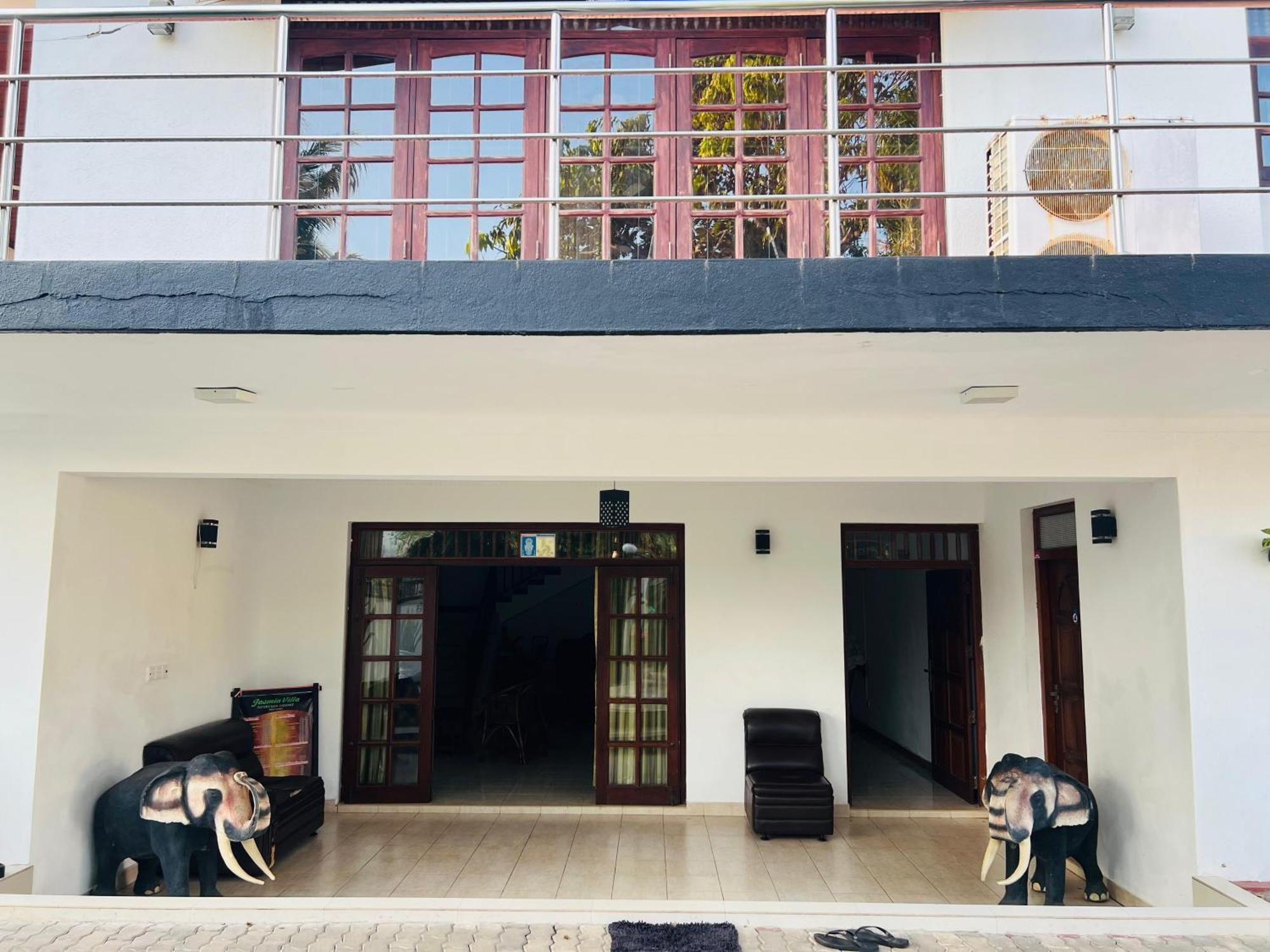Ocean Beauty Guest House Negombo Esterno foto