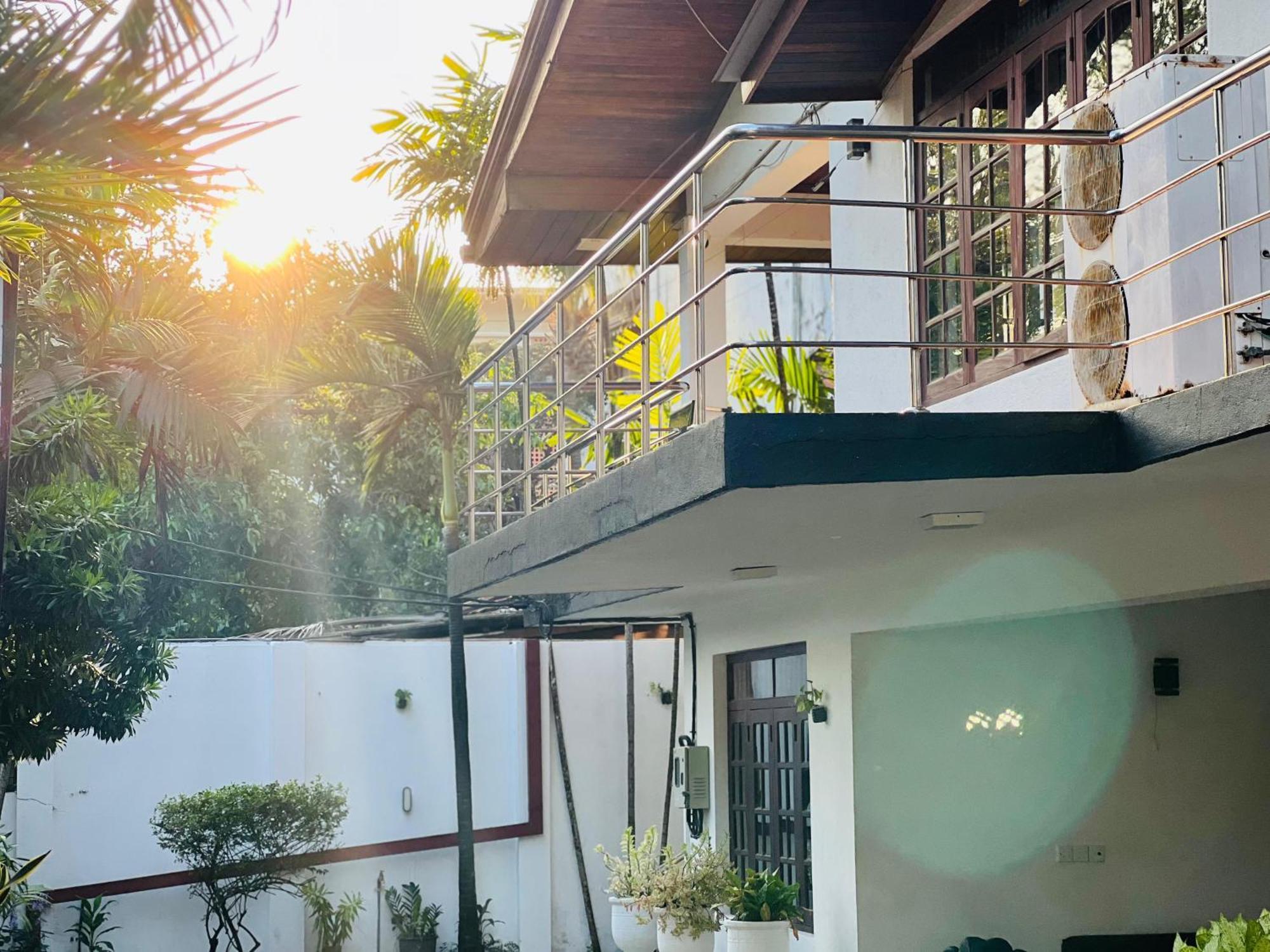 Ocean Beauty Guest House Negombo Esterno foto